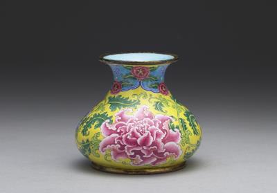 图片[2]-Pomegranate-shaped vase with painted enamel decor on copper, Qing dynasty, Qianlong reign (1736-1795)-China Archive